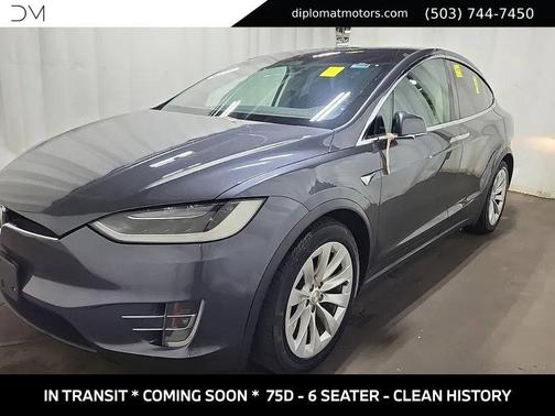 Gray 2017 Tesla Model X 75D
