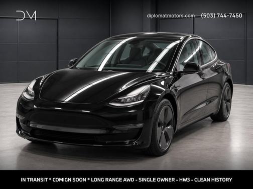 Gray 2019 Tesla Model 3 Long Range