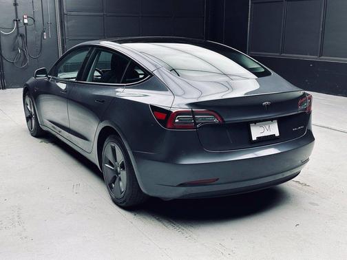 Gray 2023 Tesla Model 3 Long Range
