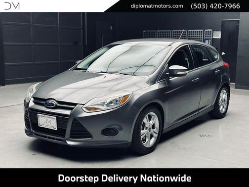 Sterling Gray Metallic 2014 Ford Focus SE