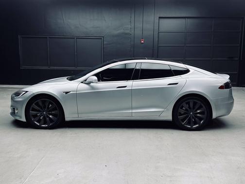 Silver 2017 Tesla Model S P100D