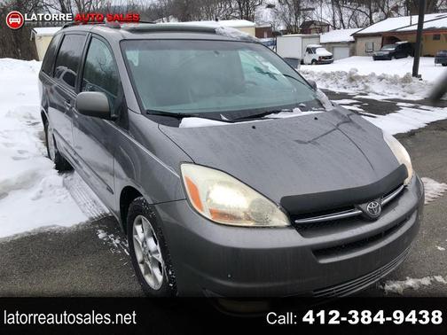 2005 Toyota Sienna XLE