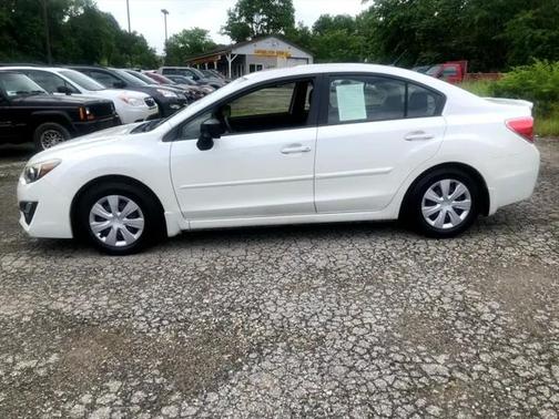 2015 Subaru Impreza 2.0i
