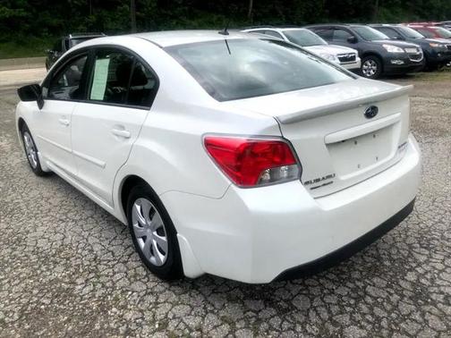 2015 Subaru Impreza 2.0i