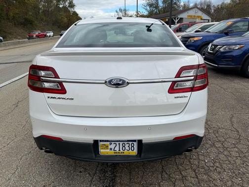 2014 Ford Taurus SEL