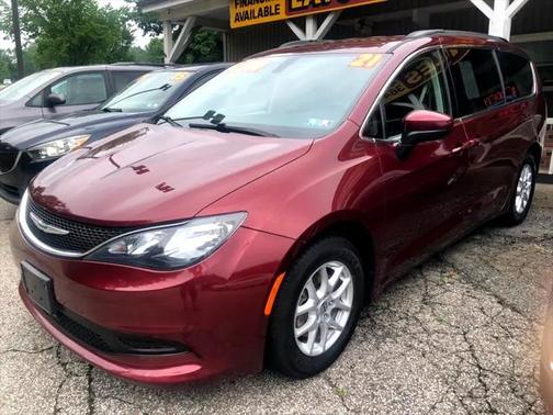 2021 Chrysler Voyager LXI