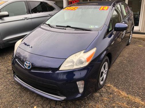 2014 Toyota Prius Three