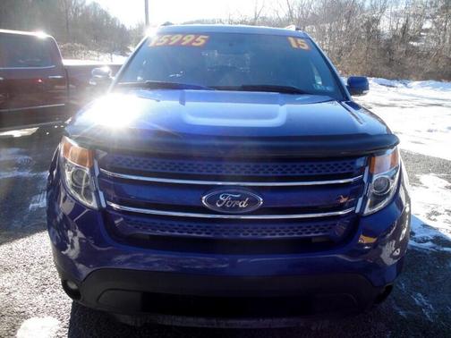 Photo 2 of 26 of 2015 Ford Explorer Limited