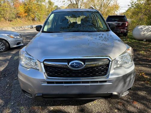2016 Subaru Forester 2.5i