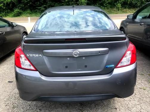 2016 Nissan Versa 1.6 S+