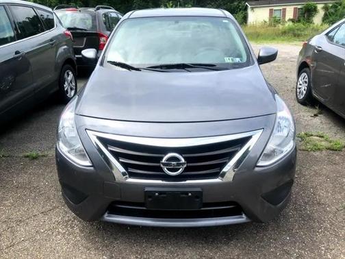 2016 Nissan Versa 1.6 S+