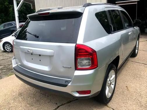 2011 Jeep Compass Sport