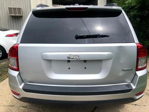 2011 Jeep Compass Sport