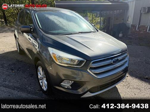 2017 Ford Escape SE