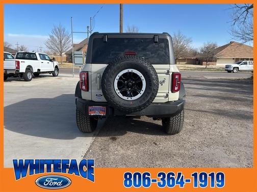 2025 Ford Bronco Outer Banks