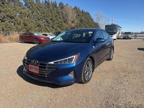 2020 Hyundai ELANTRA Limited