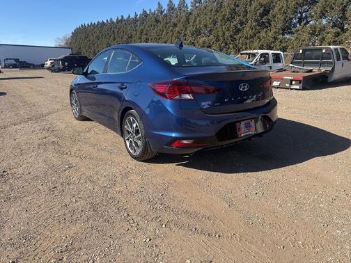 2020 Hyundai ELANTRA Limited