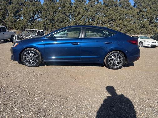 2020 Hyundai ELANTRA Limited