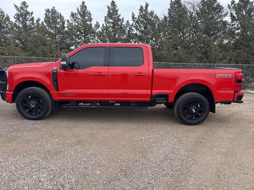 2025 Ford F-350 Lariat Super Duty
