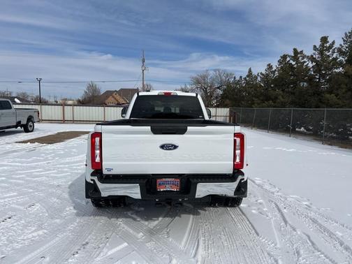 2025 Ford F-350 XLT