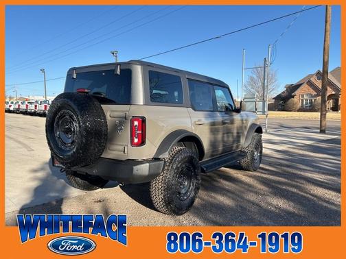 2025 Ford Bronco Outer Banks