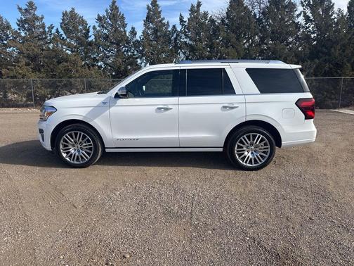 2023 Ford Expedition Platinum