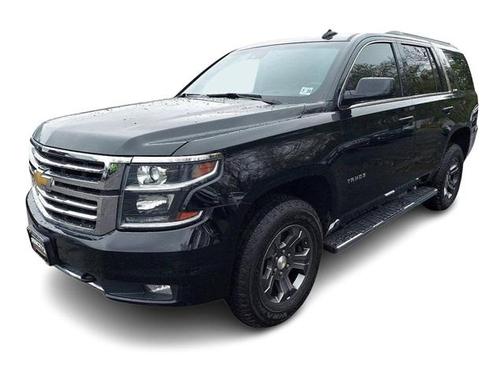 Photo 3 of 30 of 2016 Chevrolet Tahoe LT