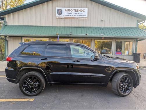 2019 Jeep Grand Cherokee Altitude