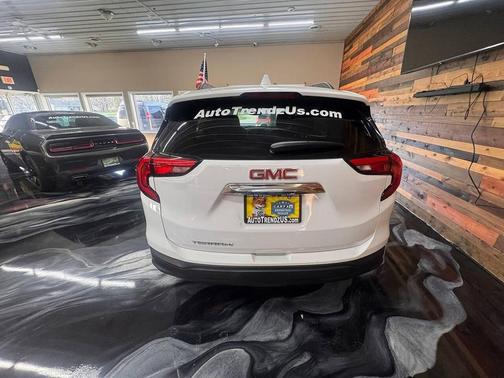 Summit White 2018 GMC Terrain SLE