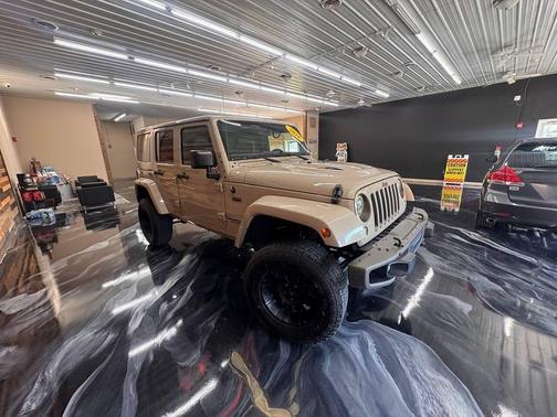 Mojave Sand Clearcoat 2016 Jeep Wrangler Unlimited Sahara