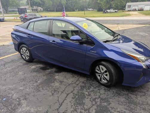 2016 Toyota Prius Three