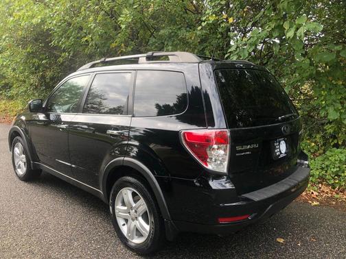 2010 Subaru Forester 2.5 X Premium