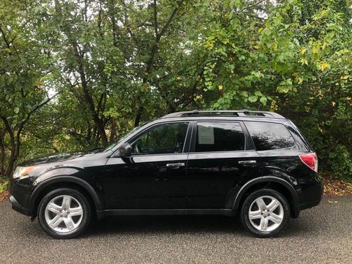 2010 Subaru Forester 2.5 X Premium
