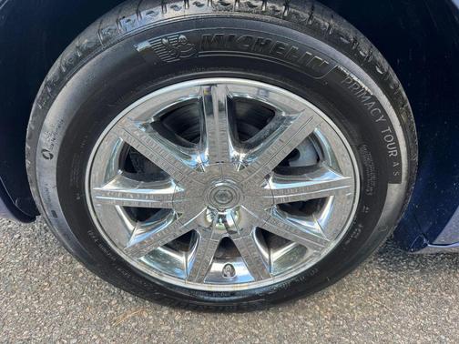 2007 Chrysler 300C Base
