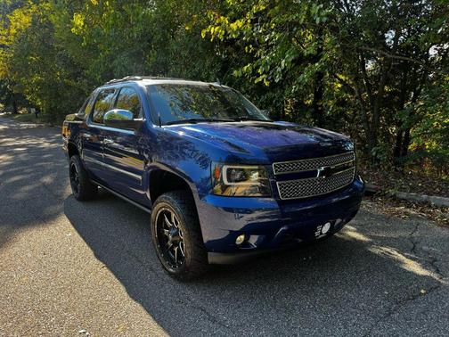 2013 Chevrolet Avalanche LTZ