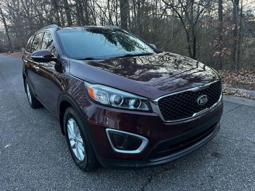 2016 Kia Sorento LX