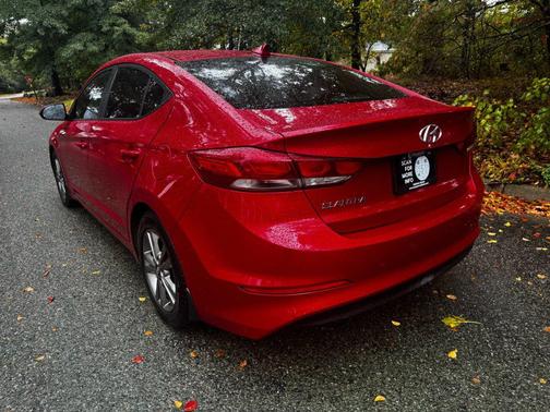 2018 Hyundai ELANTRA Value Edition