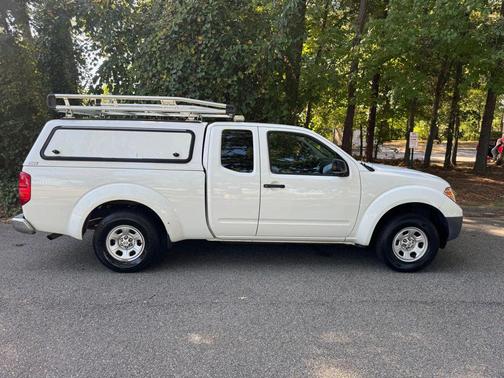 2016 Nissan Frontier S
