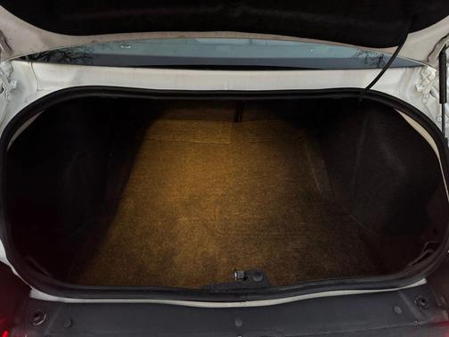 2011 Dodge Challenger Base