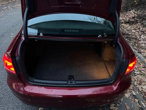 2015 Volkswagen Passat 1.8T S