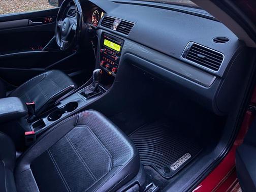 2015 Volkswagen Passat 1.8T S