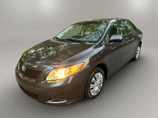 Magnetic Gray Metallic 2010 Toyota Corolla LE
