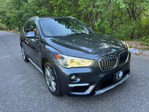 Mineral Gray Metallic 2017 BMW X1 xDrive 28i