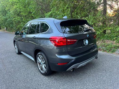 Mineral Gray Metallic 2017 BMW X1 xDrive 28i