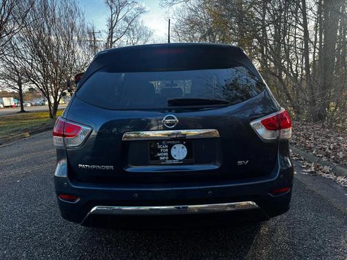 2013 Nissan Pathfinder SV