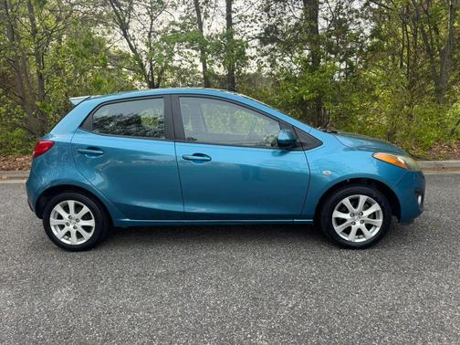 Aquatic Blue 2011 Mazda Mazda2 Touring