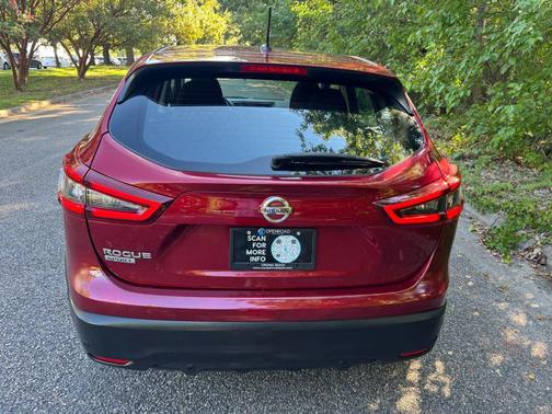 2020 Nissan Rogue Sport S