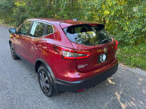 2020 Nissan Rogue Sport S