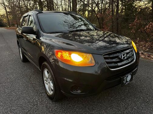 2011 Hyundai SANTA FE GLS