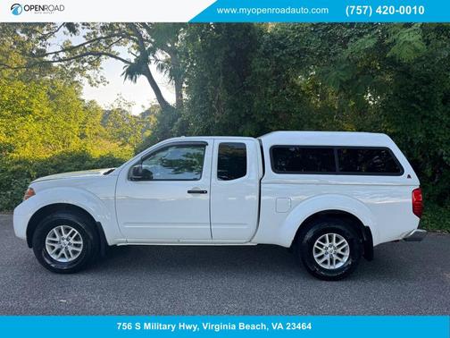 Glacier White 2016 Nissan Frontier SV